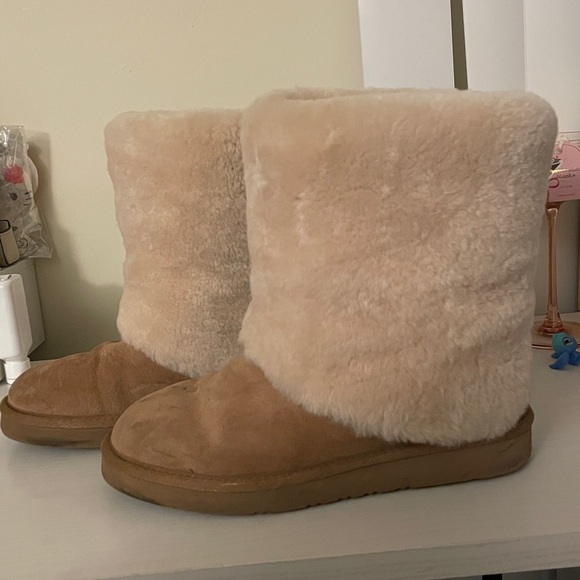 Ugg chestnut suede sheepskin cuff short boots - Picture 3 of 4